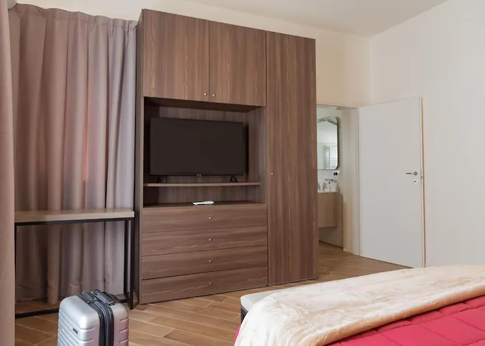 Modica Suite * Modica